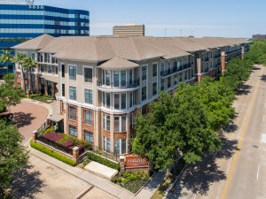Two Bedroom Apartments in Houston, Texas - Aerial Street View of Community 